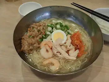 �K�X�g ���