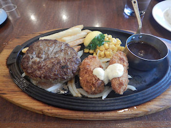 ���y�t���C