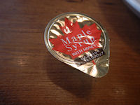 �K�X�g �`���R�o�i�i�ƃ}�X�J���|�[�l�̃p���P�[�L