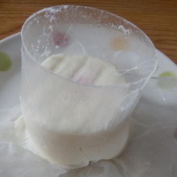 �K�X�g ���A�`�[�Y�P�[�L