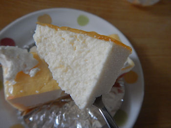 �K�X�g ���A�`�[�Y�P�[�L