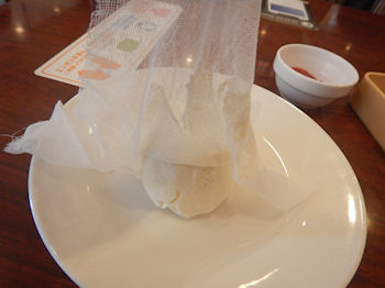 �K�X�g ���A�`�[�Y�P�[�L