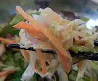 ガスト 蒸し鶏とキノコのサラダ