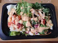 ガスト 蒸し鶏とケールのサラダ