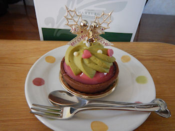 �K�X�g�@�������ƃs�X�^�`�I�̃g���C�t��